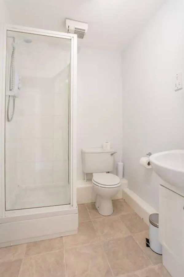 Dicksonfield - Modern 2 Bed, 2 Bath Apartment Close To City Centre Edinburgh United Kingdom